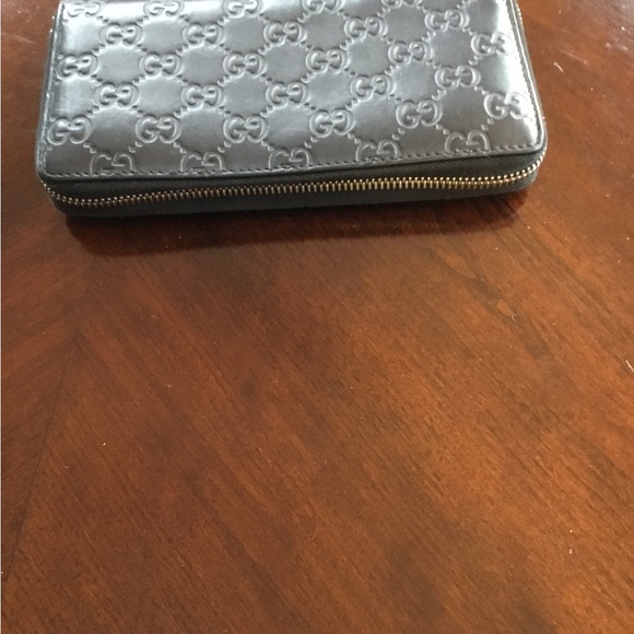 Authentic Gucci Black GG Leather Wallet $350 - Picture 7 of 8